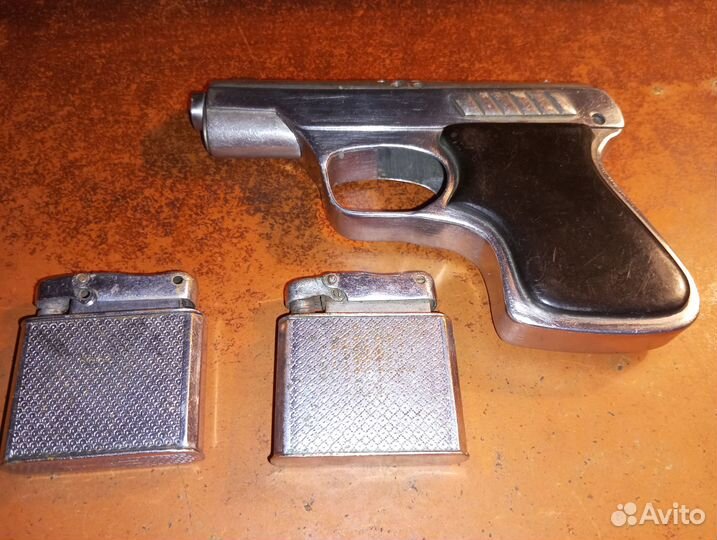 Зажигалка в виде пистолета СССР