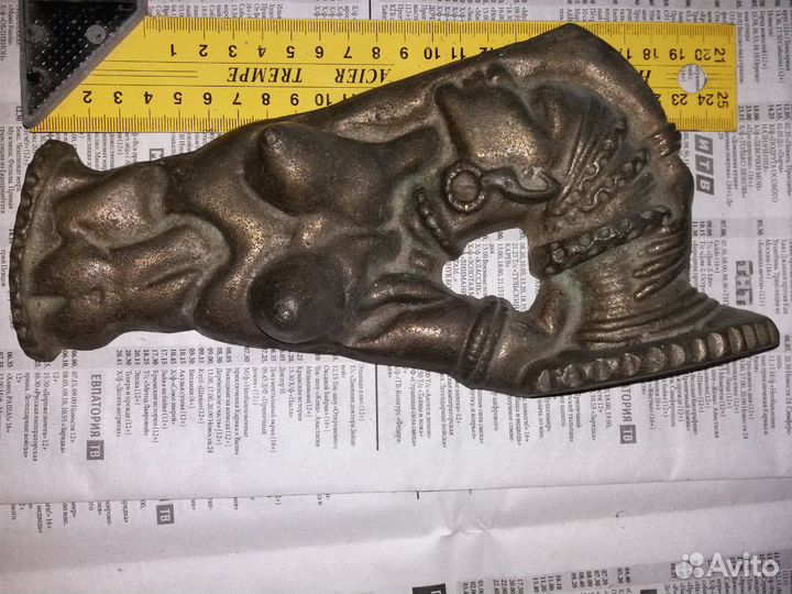 Статуэтка бронза