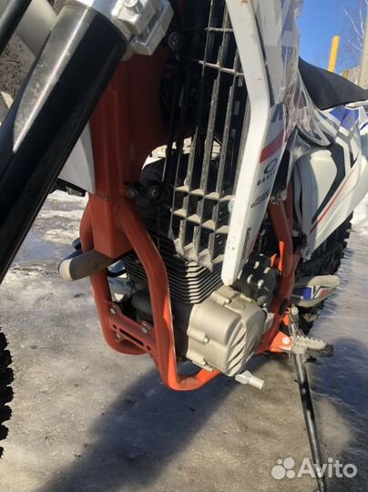 Kayo K4 MX 250 enduro