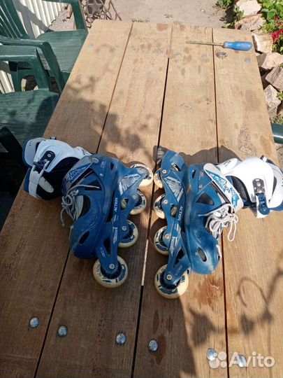 Роликовые коньки