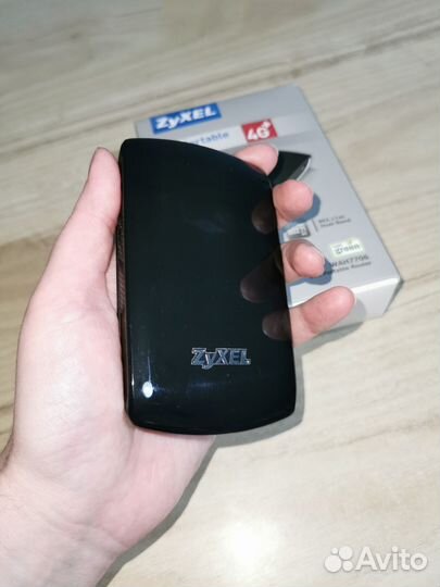 Мобильный роутер Zyxel WAH7706