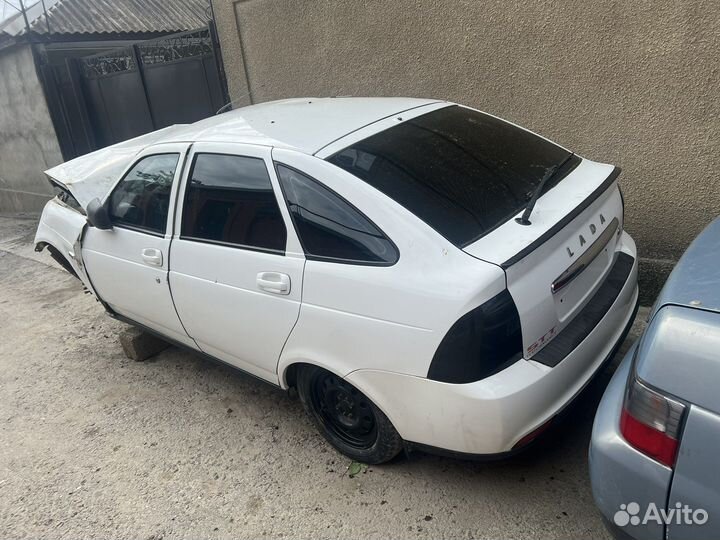 Приора на разбор