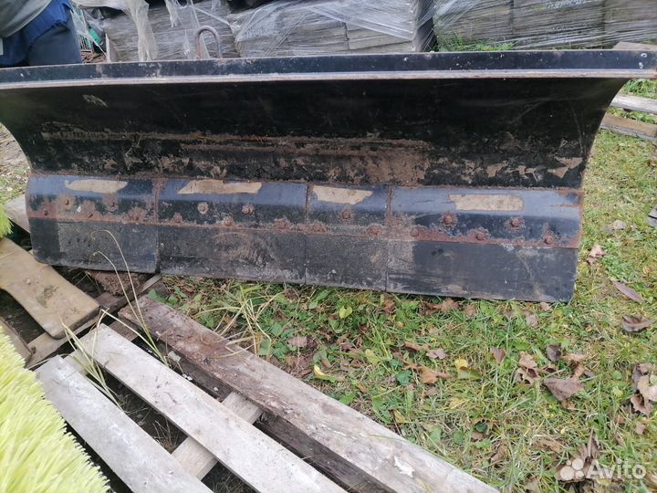 Щетка коммунальная