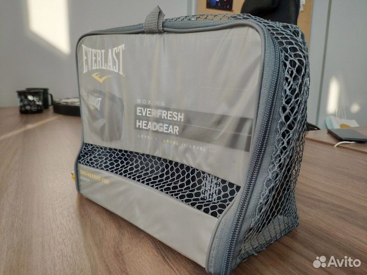 Шлем и капа EverLast, перчатки Green Hill 12.oz