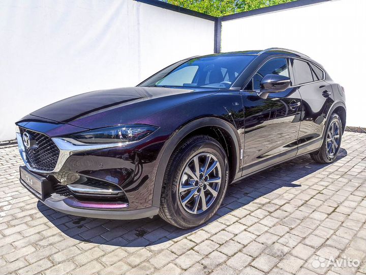 Mazda CX-4 2.0 AT, 2023