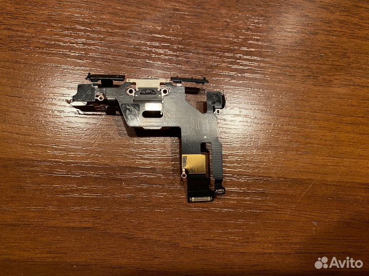 Запчасти iPhone 11