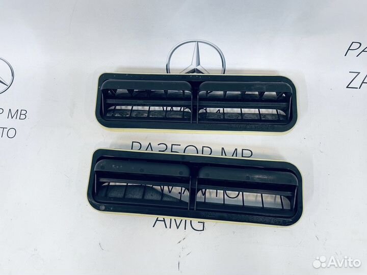 Клапан вентиляции багажника Mercedes W204