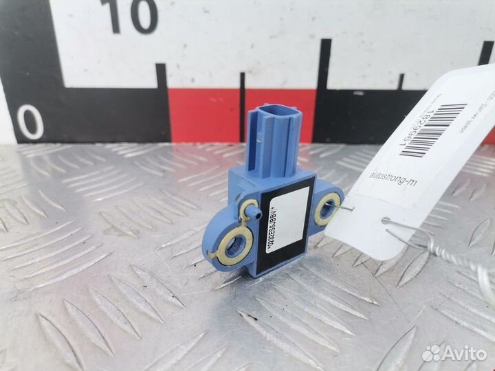 Датчик удара Skoda Octavia (A4) рест. 2006