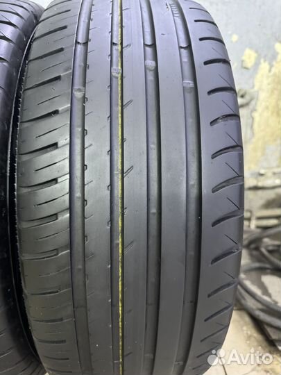 Viatti Strada Asimmetrico 215/55 R16 93V