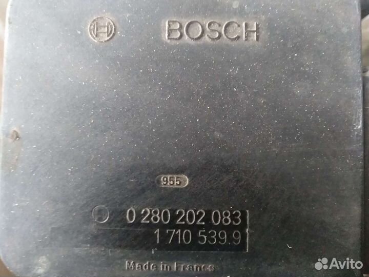 Расходомер воздуха корпус фильтра BMW 520 e34