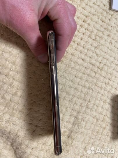 iPhone Xs, 64 ГБ