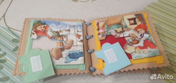 Развивающая книга-пазл для малышей