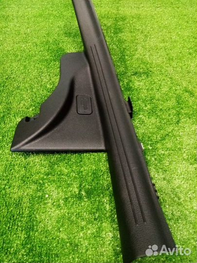 Обшивка салона задняя левая Kia K5 DL3 G4NA 2021