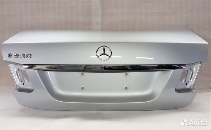 Крышка багажника Mercedes W212