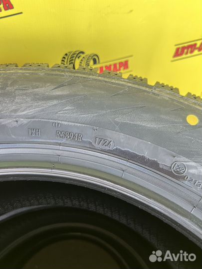 Pirelli Formula Ice 225/60 R18 104T