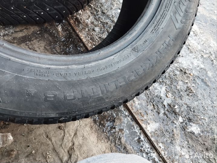Nokian Tyres Hakkapeliitta 8 215/60 R16