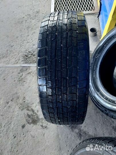 Goodyear Ice Navi Zea 215/60 R16