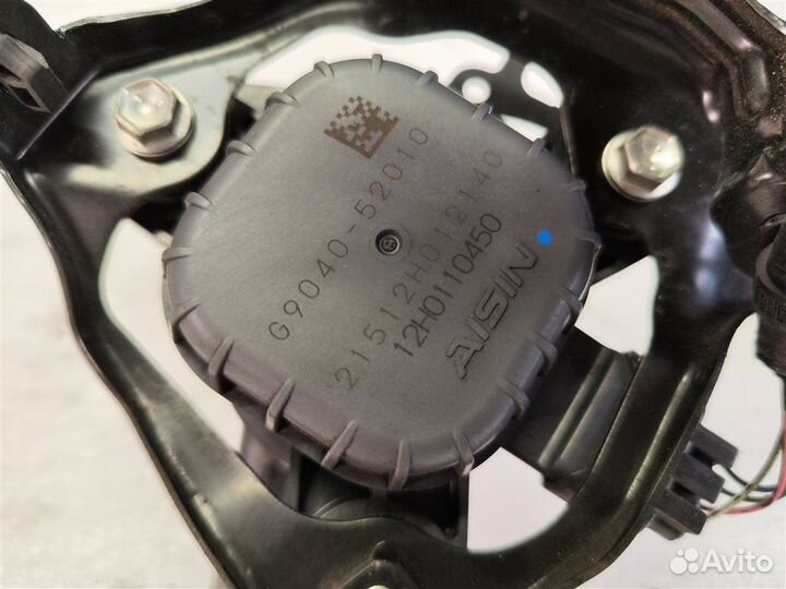 Помпа инвертора Toyota Prius ZVW30 2ZR 2012