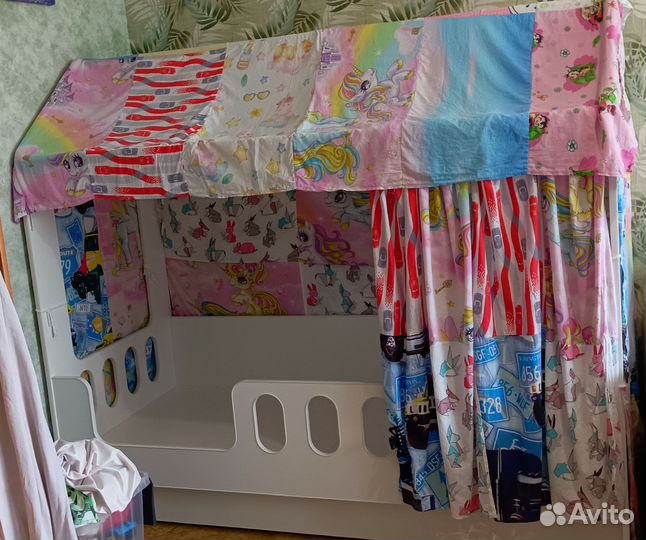 Детская кровать домик