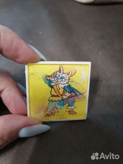 Голографический значок СССР