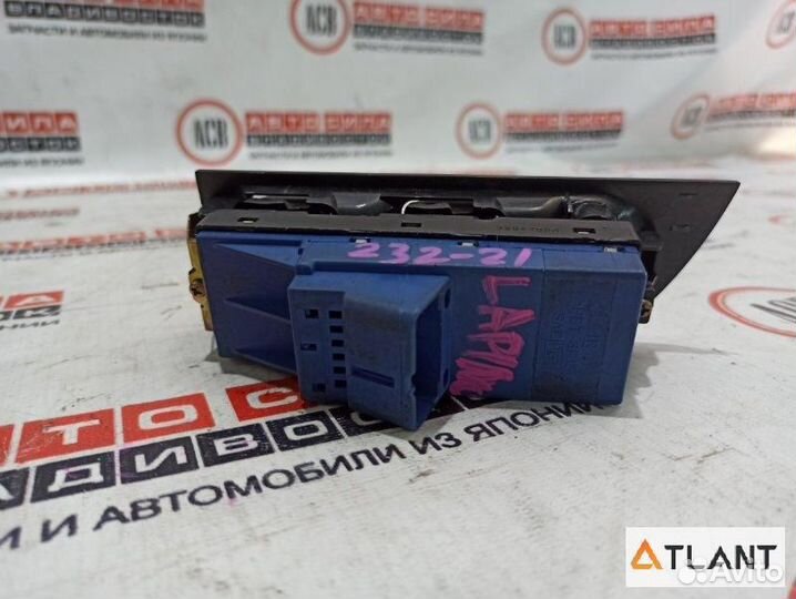 Блок упр. стеклоподьемниками передний правый suzuk