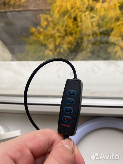 Кольцевая лампа без штатива