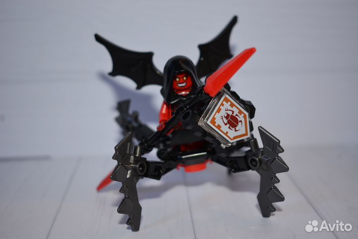 Lego Nexo Knights 70335 Ultimate Lavaria