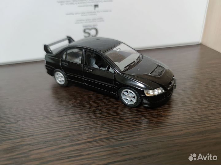 Mitsubishi lancer evolution 8 kinsmart