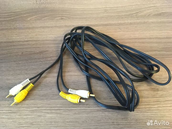 Кабель RCA (тюльпан) - RCA (тюльпан) 1,5 метра