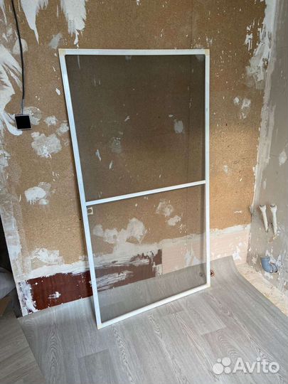 Москитная сетка на окно