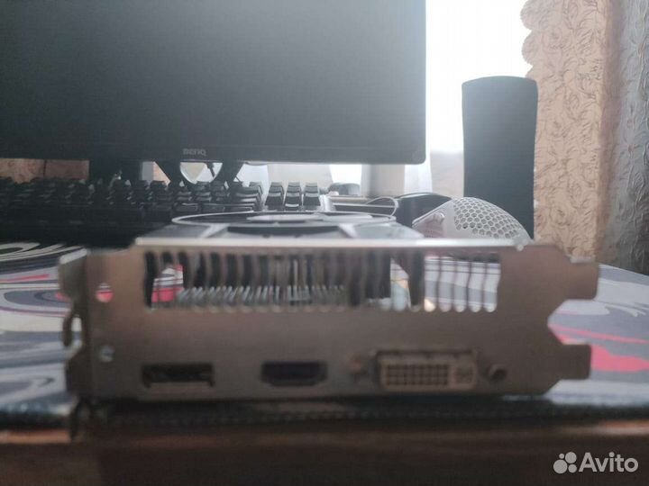 Видеокарта r7 260x