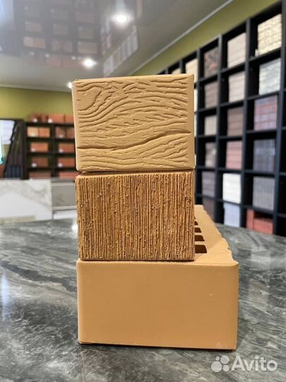 Кирпич лицевой солома дерево жкз