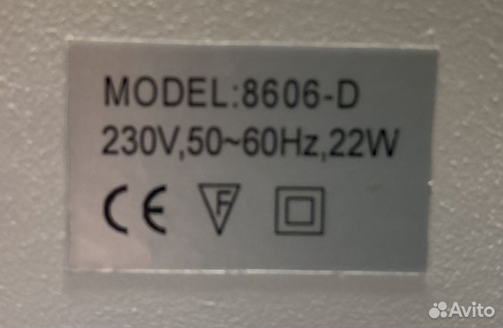 Лупа настольная косметологическая с подсветкой