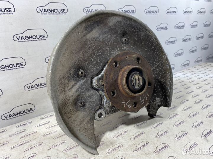 Ступица задняя левая Audi A7 4G 3.0 tfsi CGW 2011