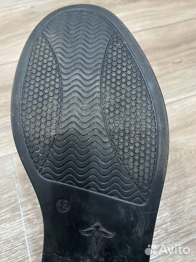 Мужские кожаные туфли 42 размер