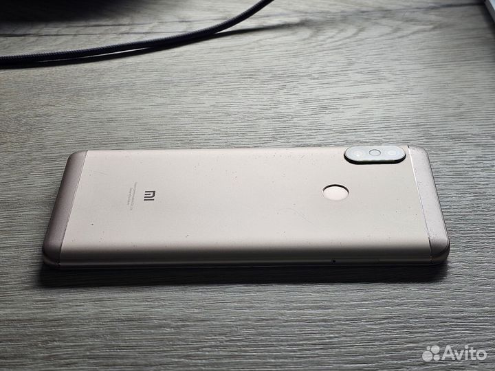 Xiaomi Redmi Note 5 Pro, 4/64 ГБ