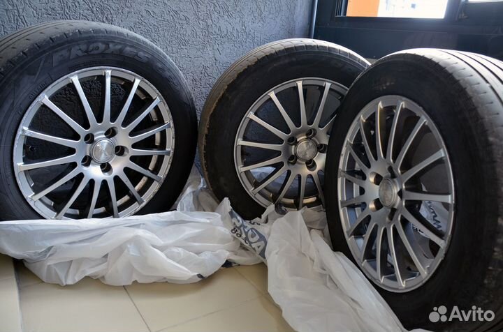 R16 Toyo Proxes CF2 205/60, PCD 5x100 DIA 57.1