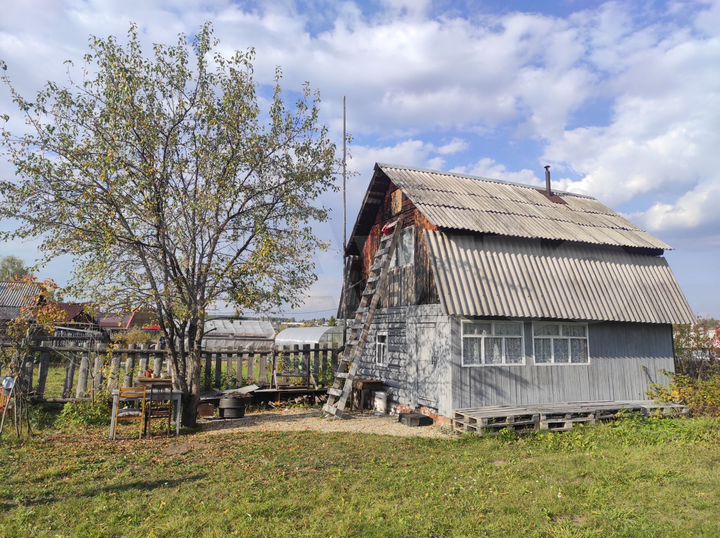 Дача 50 м² на участке 16 сот.