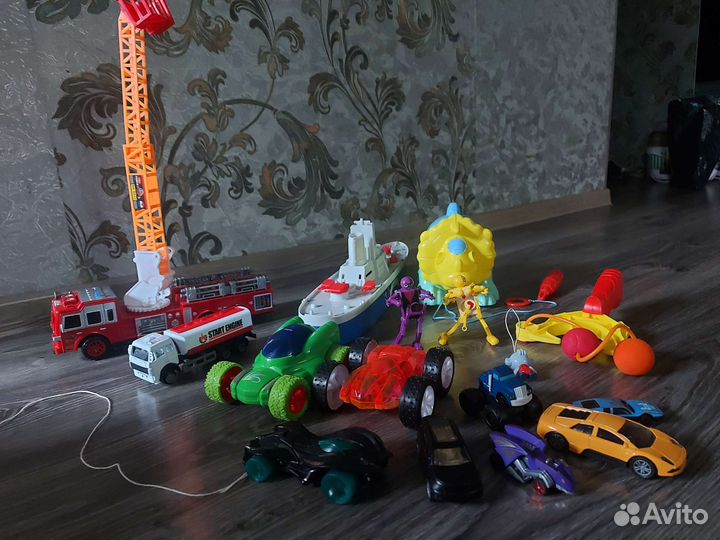 Игрушки для мальчика пакетом
