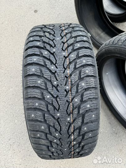 Nokian Tyres Hakkapeliitta 9 SUV 265/40 R21 и 295/35 R21 107T