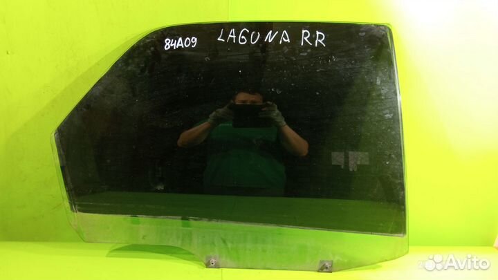 Стекло заднее правое для Renault Laguna I