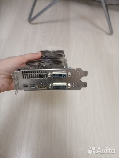 Видеокарта Radeon HD 6870 и HD 3870