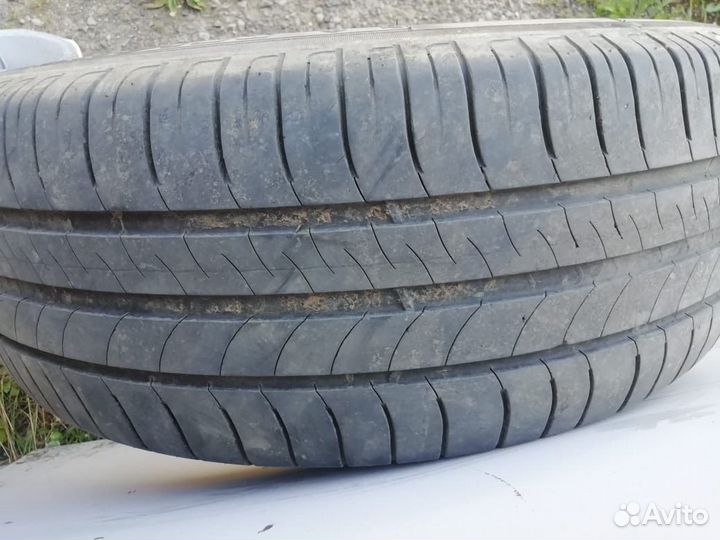 Yokohama 704R 215/60 R16 19B