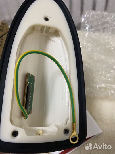 Антенна(плавник) на автомобиль