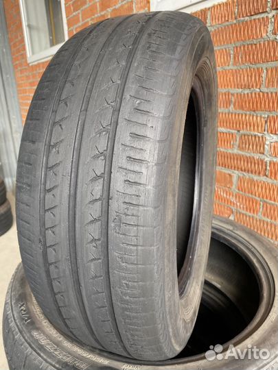 Yokohama BluEarth AE01 215/60 R16 99H