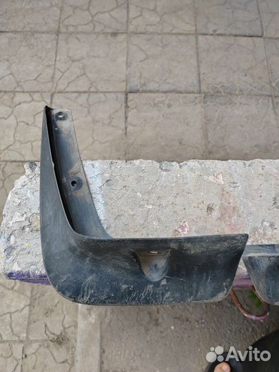 Оригинальные брызговики Mitsubishi Outlander 3