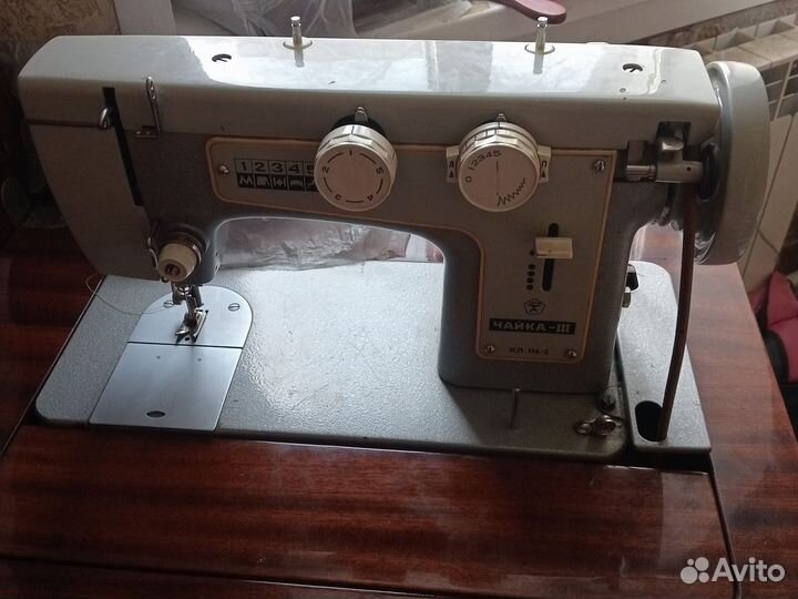 Швейная машина Чайка 3
