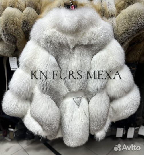 Шуба из меха арктической лисы 44 46 48 50 52