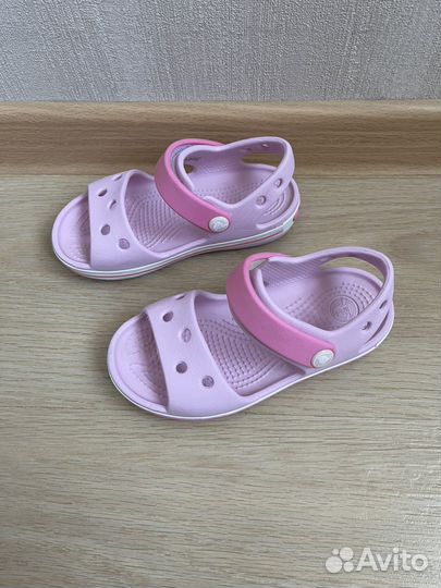 Сандалии Crocs C8