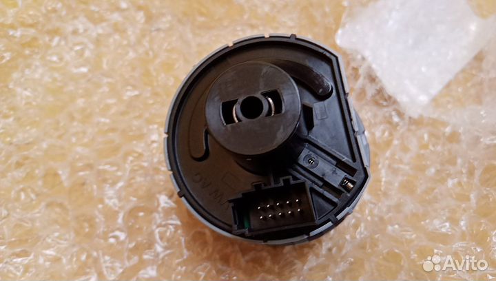 Переключатель света фар Octavia (A7)